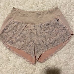 Outdoor Voices Hudson shorts pink